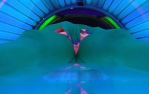 HUGE SQUIRTING MILF CAUGHT GIRL MASTURBATE AMATEUR ORGASM SQUIRT