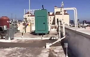 Big Tit Sunny Leone Naked on a Rooftop in LA Hot Shoot