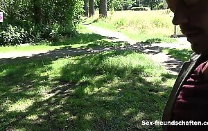 PUBLIC: German FATHER fucks MILF with GLASSES at forest edge (OUTDOOR) - SEX-FREUNDSCHAFTEN