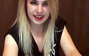 Blonde teen cumming for cam