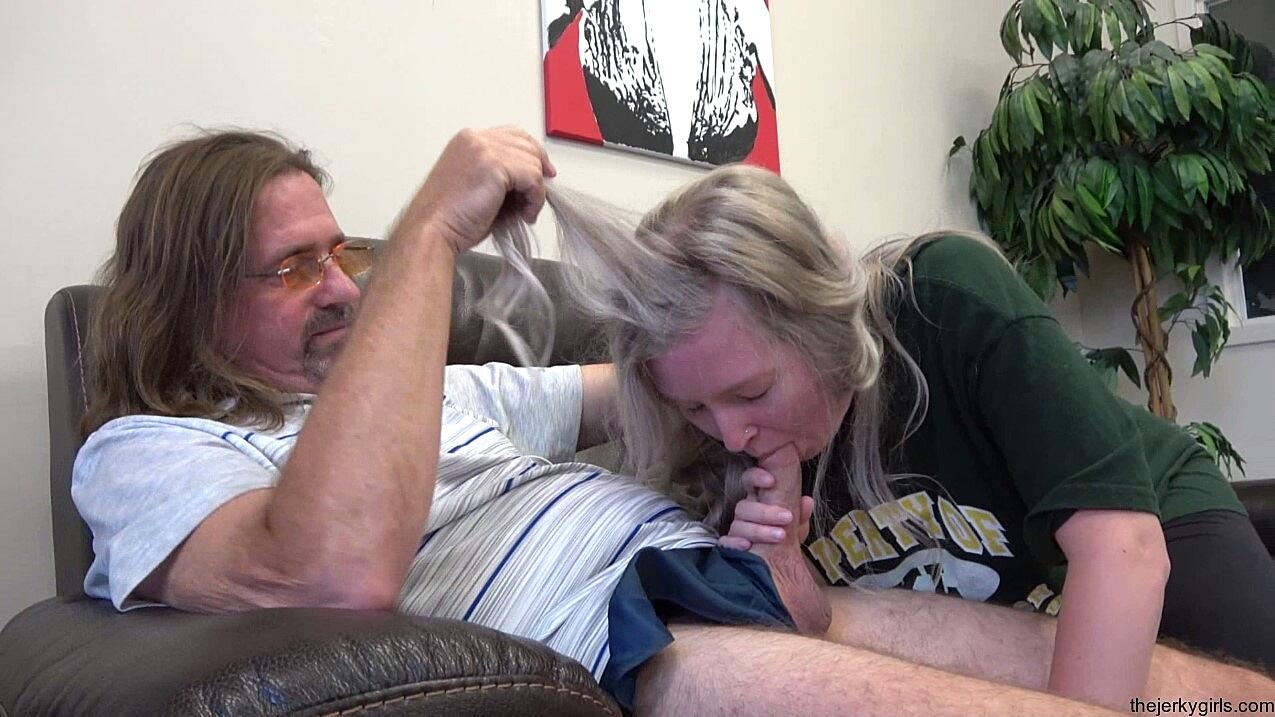 The Jerky Girls Amateur, Amateur-Blowjob, Blowjob, Handjob