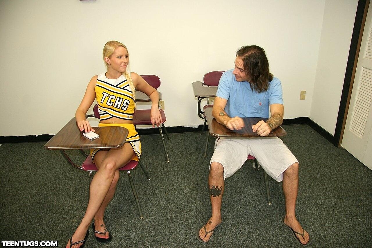 Blonde Cheerleader Vanessa Cage Unveils Her Perky Tits Before Giving A Handjob Blonde, Cheerleader, Handjob, Reality, Teen