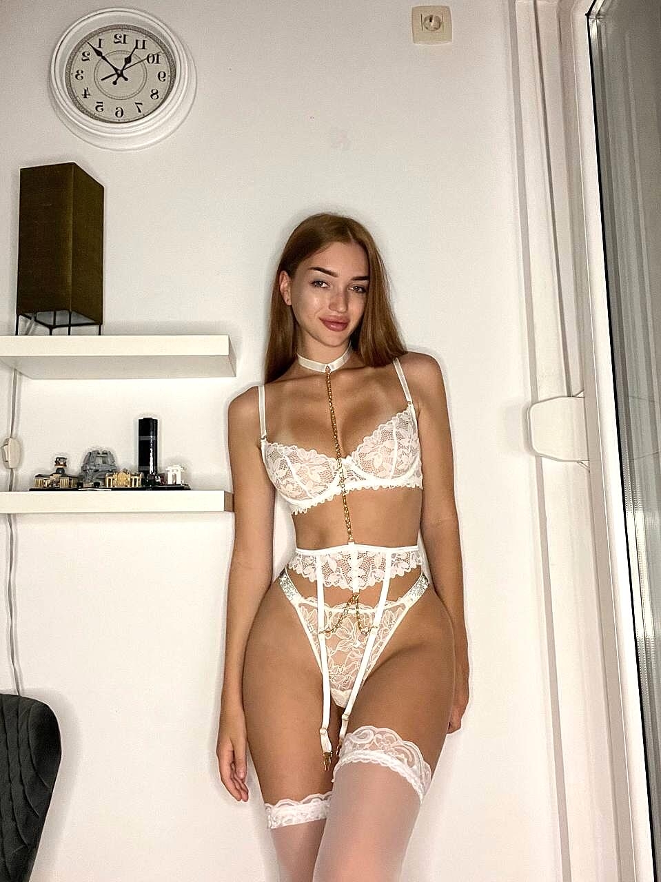 Gorgeous Cam Babe Teeen Lola Shows Off Her Big Ass In Lingerie Amateur, Babe, Beautiful, Redhead, Skinny