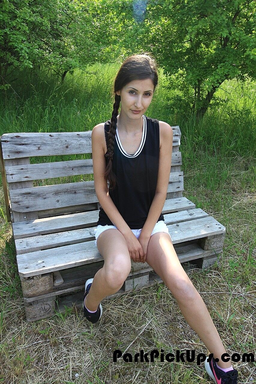 Nordiska Porrfilmer Amateur, Brunette, European