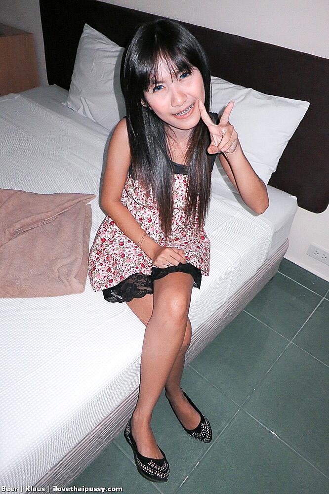 Busty Thai Girl Beer Gives Up Her Shaved Pussy To A Sex Tourist In Hotel Room Amateur, Asian, Hardcore, Nipples, Pov
