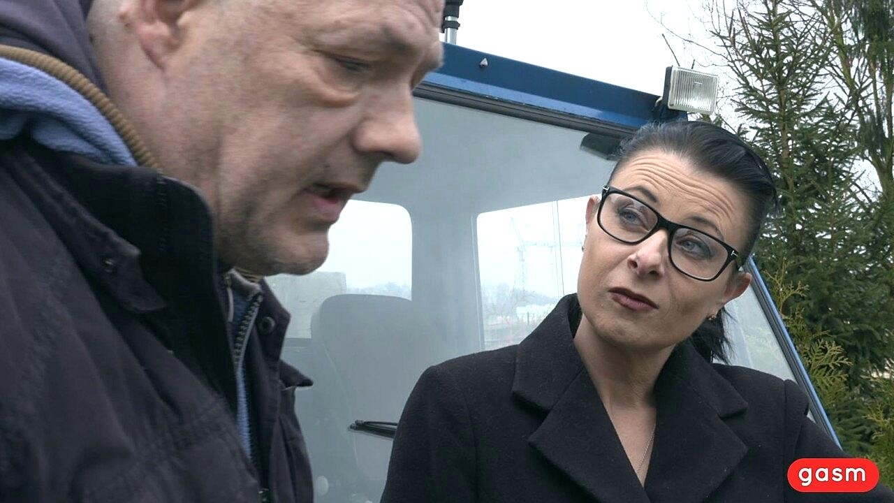 Beautiful Brunette Babe Bonny Devil Enjoys Some Hardcore Sex With A Senior German, Glasses, Hardcore, Milf, Reality