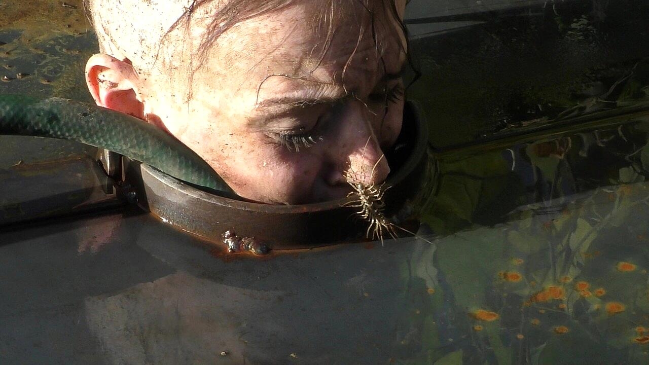 Sensual Pain performed by Abigail Annalee XXX Images