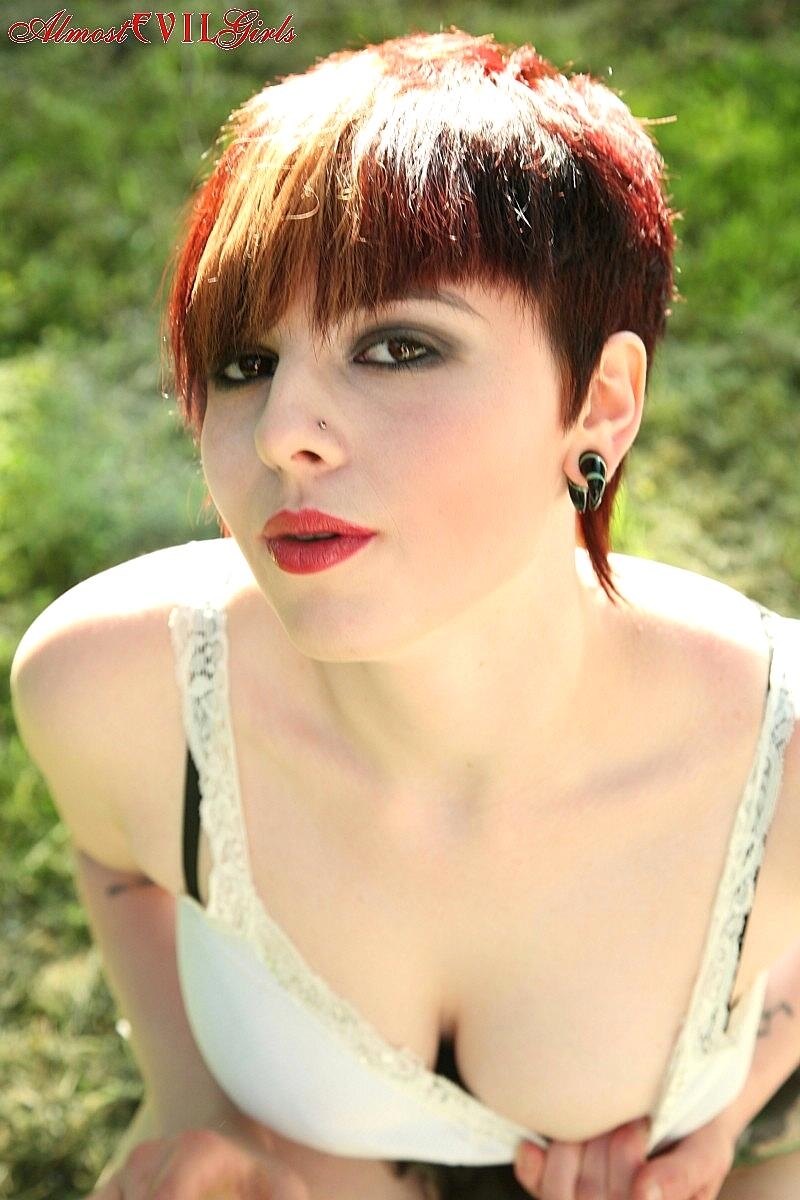 Short Haired Girl Morna Flashes Tits And Twat While Smoking In Backyard Clothed, Fetish, Outdoor, Short-Hair, Smoking