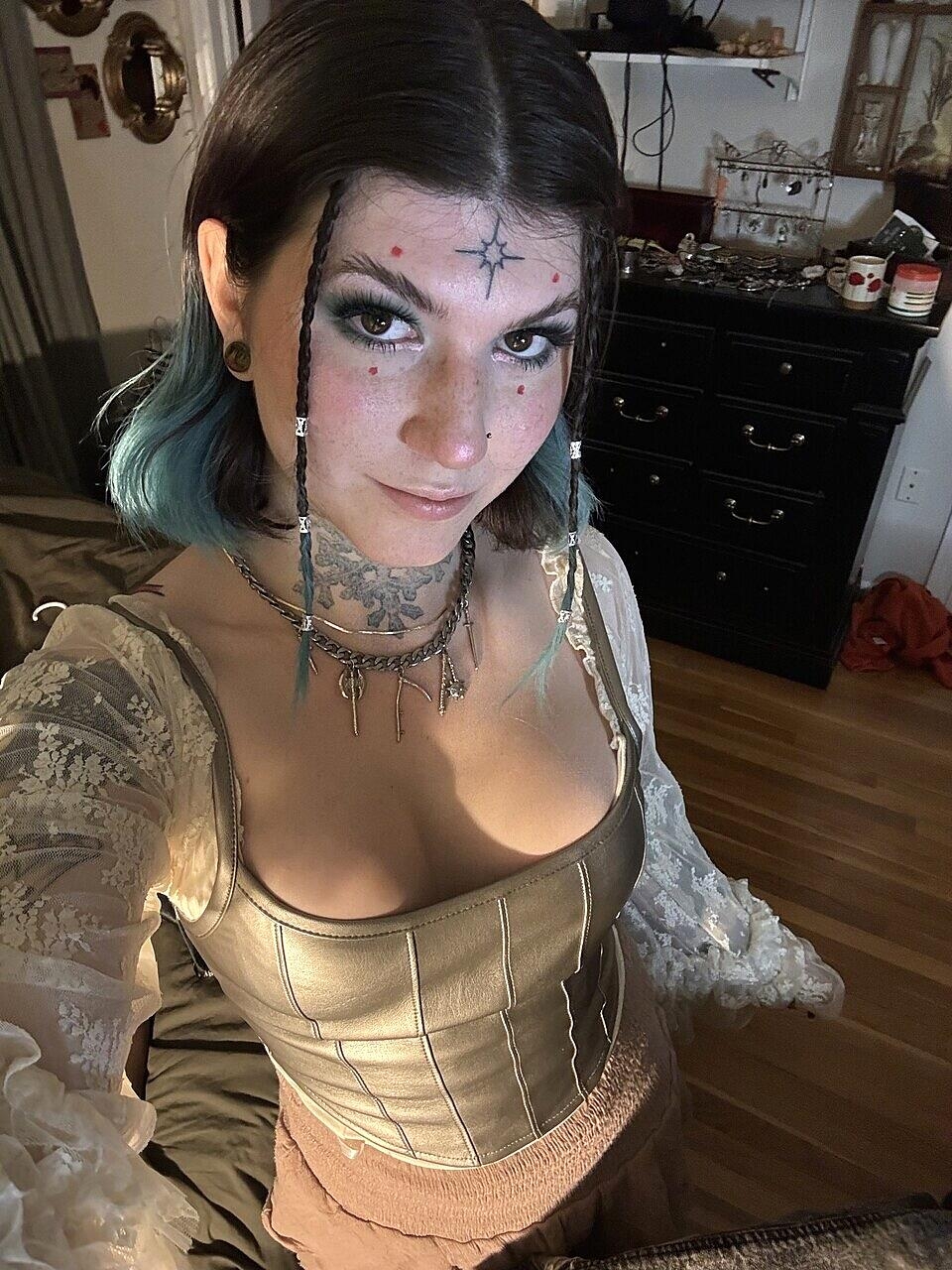 Tattooed Teen in Lace Corset & Choker: A Fantasy Fulfilled Little Trap Featuring Little Trap Nude Photos Amateur, Babe, Selfie, Skinny, Tattoo