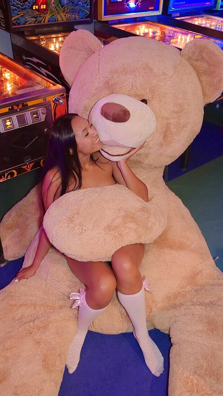Little Mika Sky Featuring Little Mika Sky Porn Images Amateur, Asian, Glamour, Model, Natural-Tits